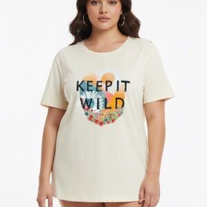 EveryWear Keep it Wild Graphic Tee Cream SZ LARGE